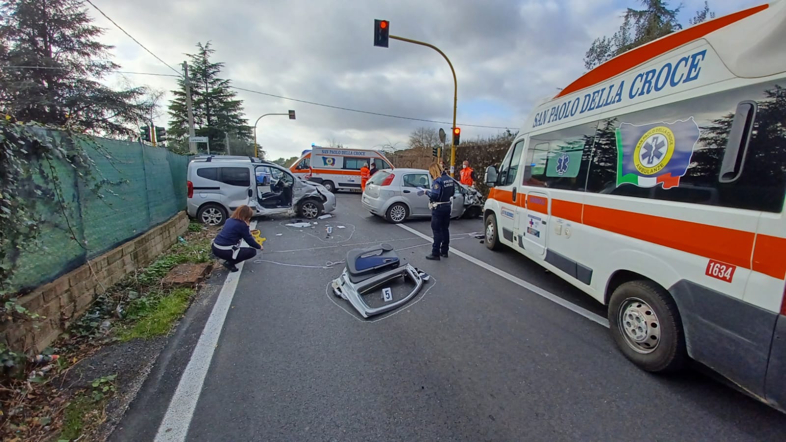 Velletri, Ragazzino In Gravi Condizioni Per Un Incidente Stradale